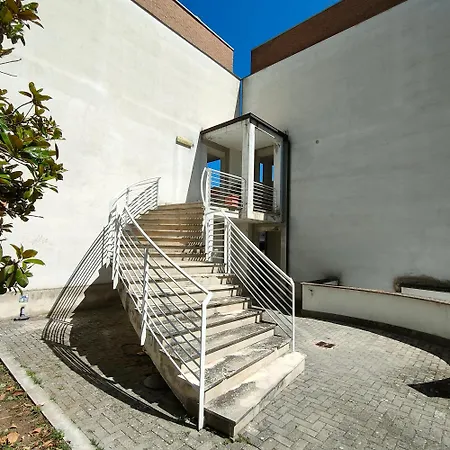 Con Posto Auto Riservato Sutri