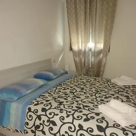 Apartamento Con Posto Auto Riservato