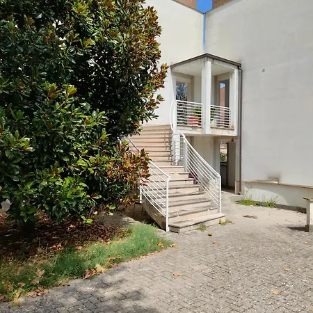 Con Posto Auto Riservato Apartamento *