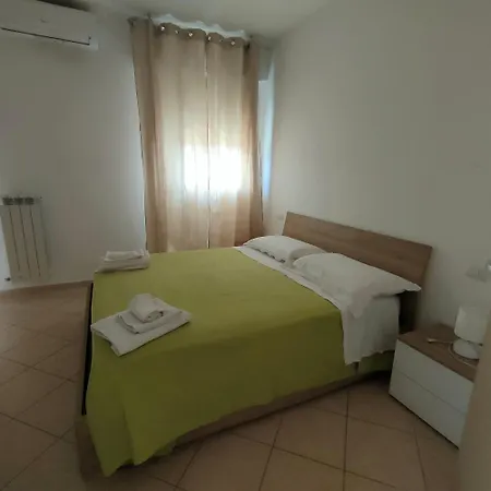 Apartamento Con Posto Auto Riservato *