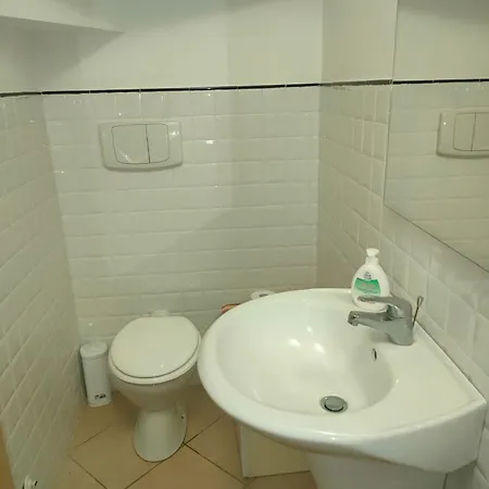 Con Posto Auto Riservato Apartamento *