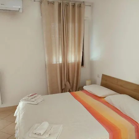 Apartamento Con Posto Auto Riservato *